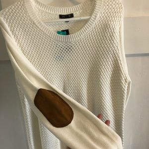 LETY & ME Josey elbow patch pullover